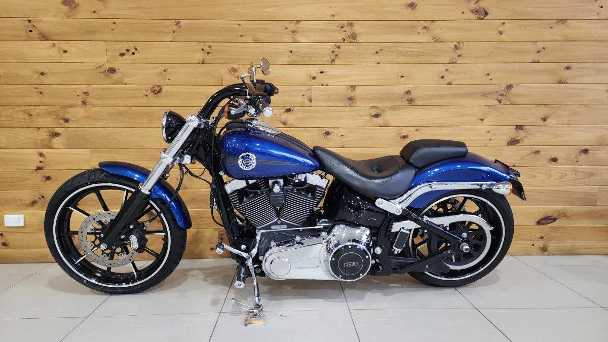 2015 HARLEY-DAVIDSON FXSB SOFTAIL BREAKOUT CRUISER