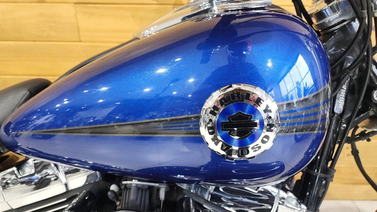 2015 HARLEY-DAVIDSON FXSB SOFTAIL BREAKOUT CRUISER