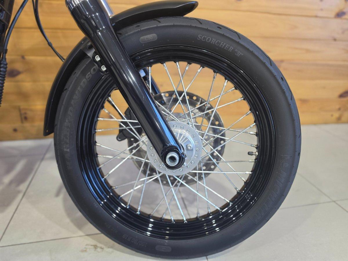 2015 HARLEY-DAVIDSON FXDB STREET BOB CRUISER