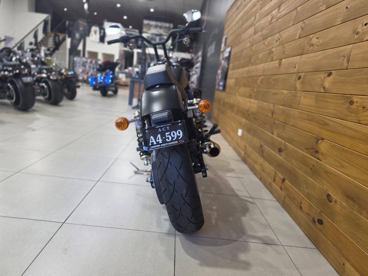 2015 HARLEY-DAVIDSON FXDB STREET BOB CRUISER