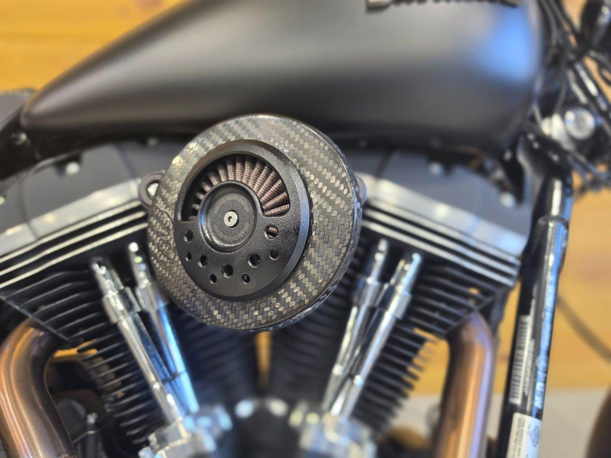 2015 HARLEY-DAVIDSON FXDB STREET BOB CRUISER
