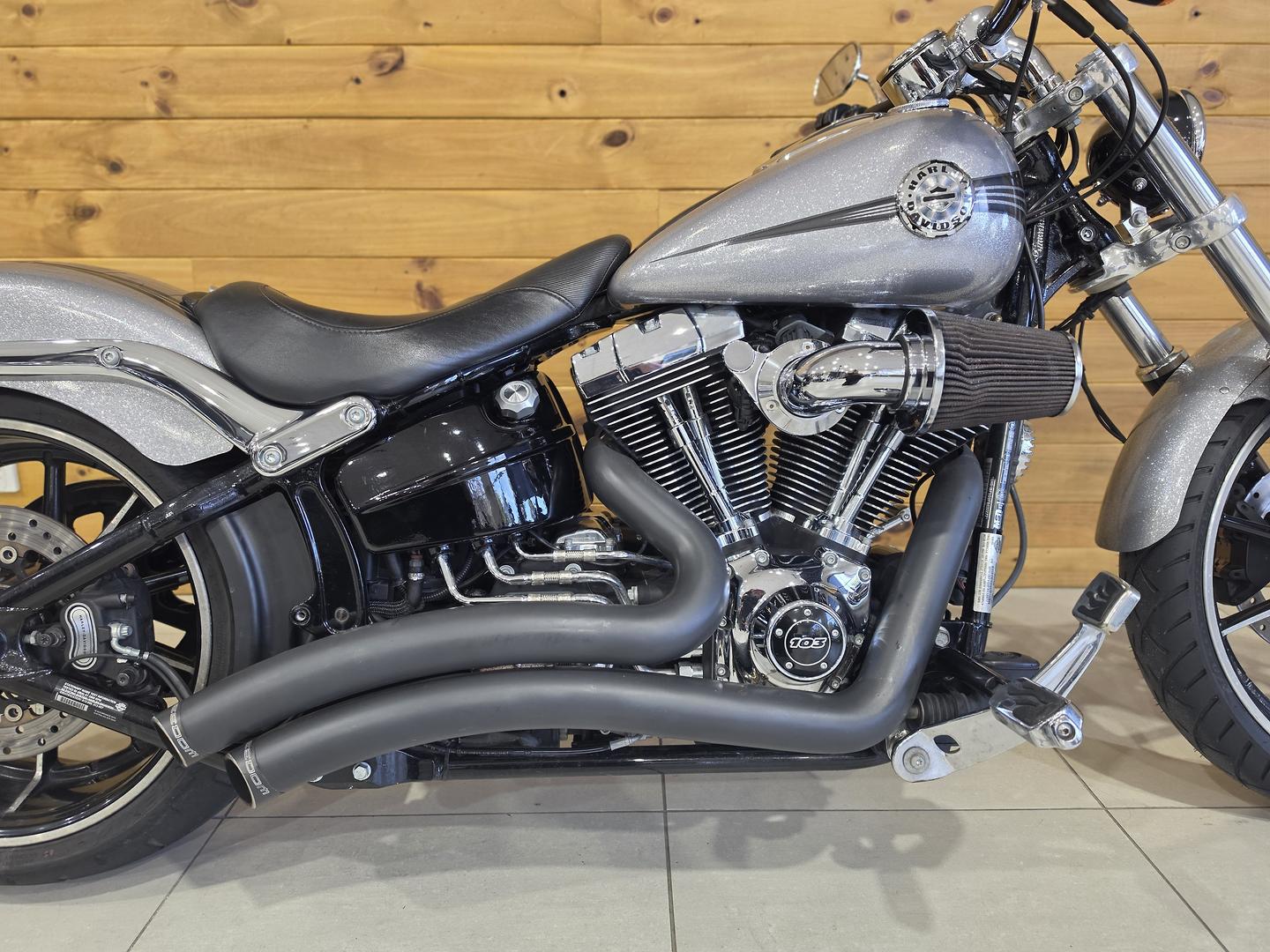 2015 HARLEY-DAVIDSON FXSB SOFTAIL BREAKOUT CRUISER