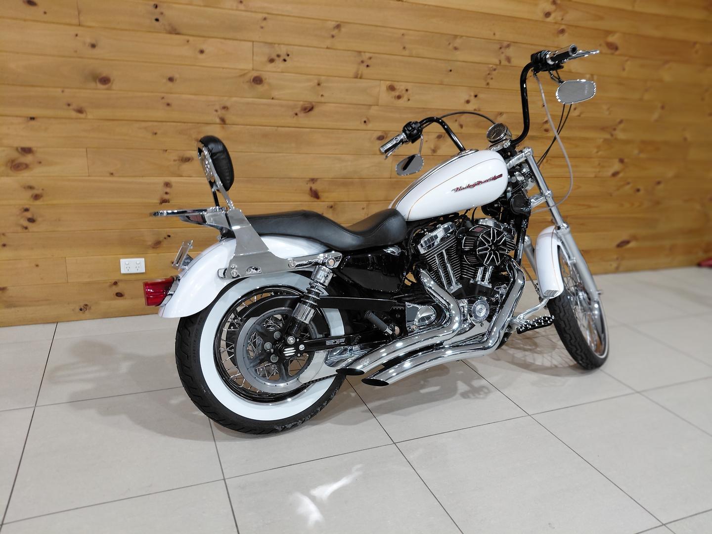 2007 HARLEY-DAVIDSON XL1200C SPORTSTER CUSTOM CRUISER