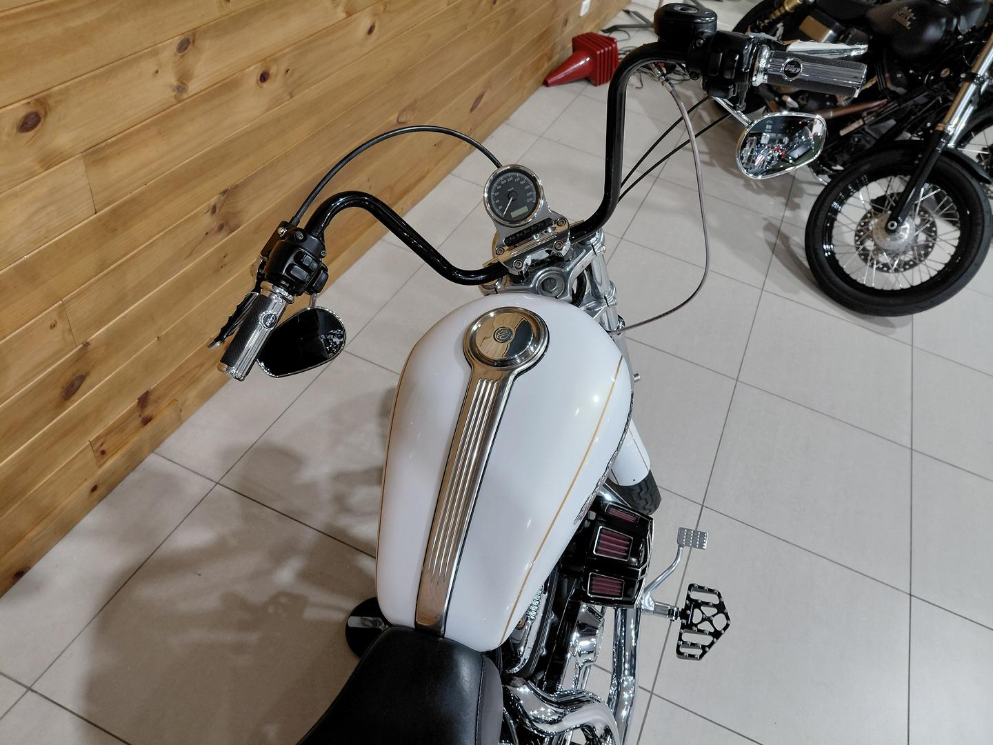2007 HARLEY-DAVIDSON XL1200C SPORTSTER CUSTOM CRUISER