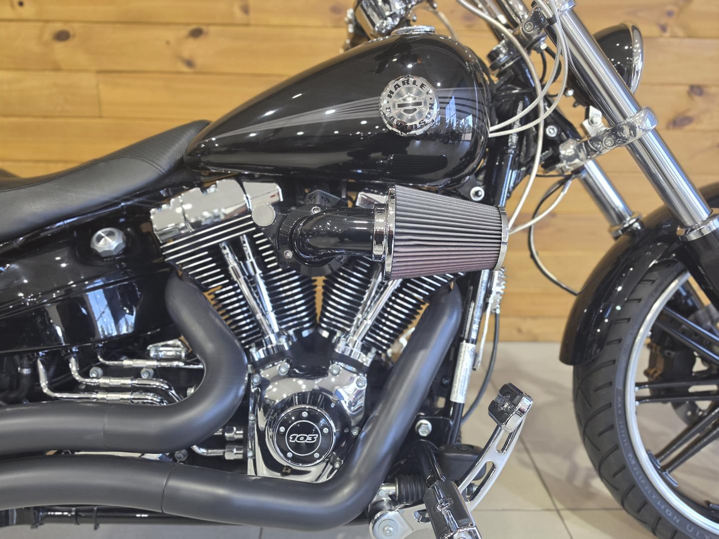 2015 HARLEY-DAVIDSON FXSB SOFTAIL BREAKOUT CRUISER