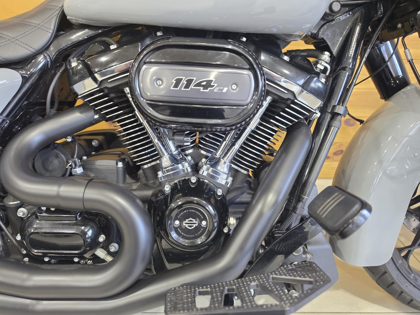 2024 HARLEY-DAVIDSON FLHRXS ROAD KING SPECIAL CRUISER