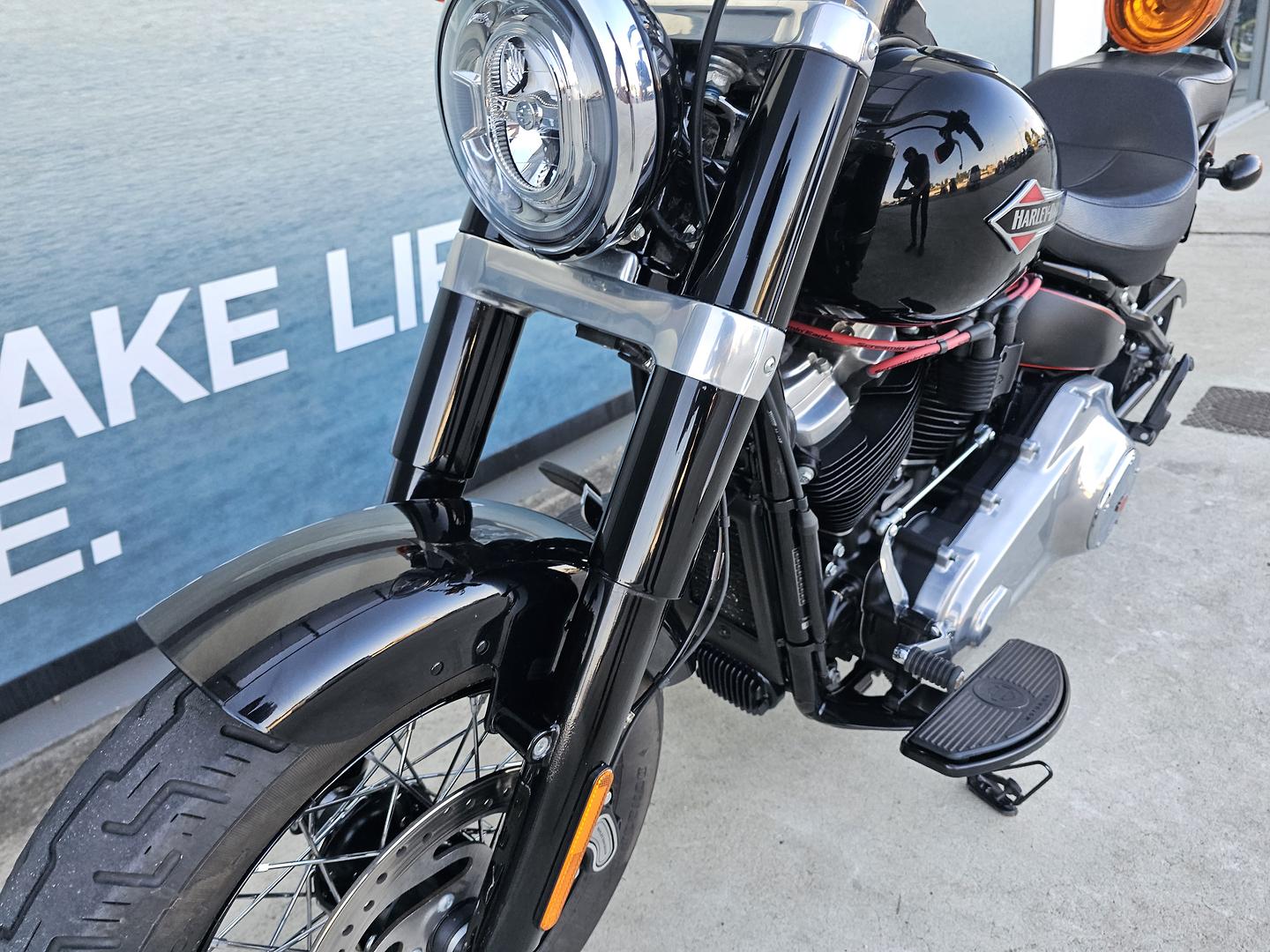 2021 HARLEY-DAVIDSON FLSL SOFTAIL SLIM (107) CRUISER