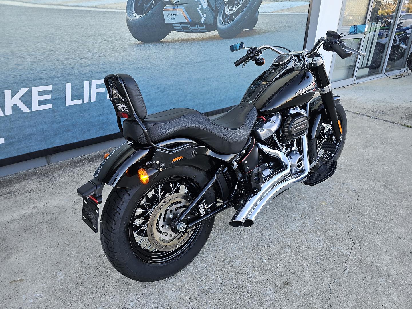 2021 HARLEY-DAVIDSON FLSL SOFTAIL SLIM (107) CRUISER