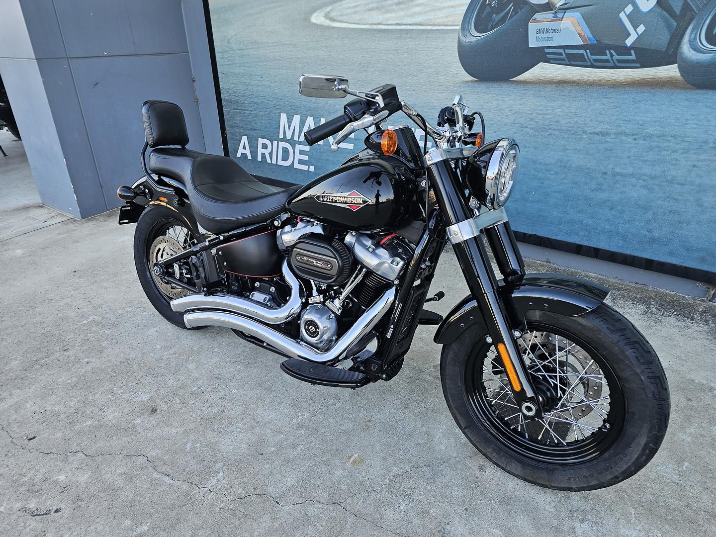 2021 HARLEY-DAVIDSON FLSL SOFTAIL SLIM (107) CRUISER