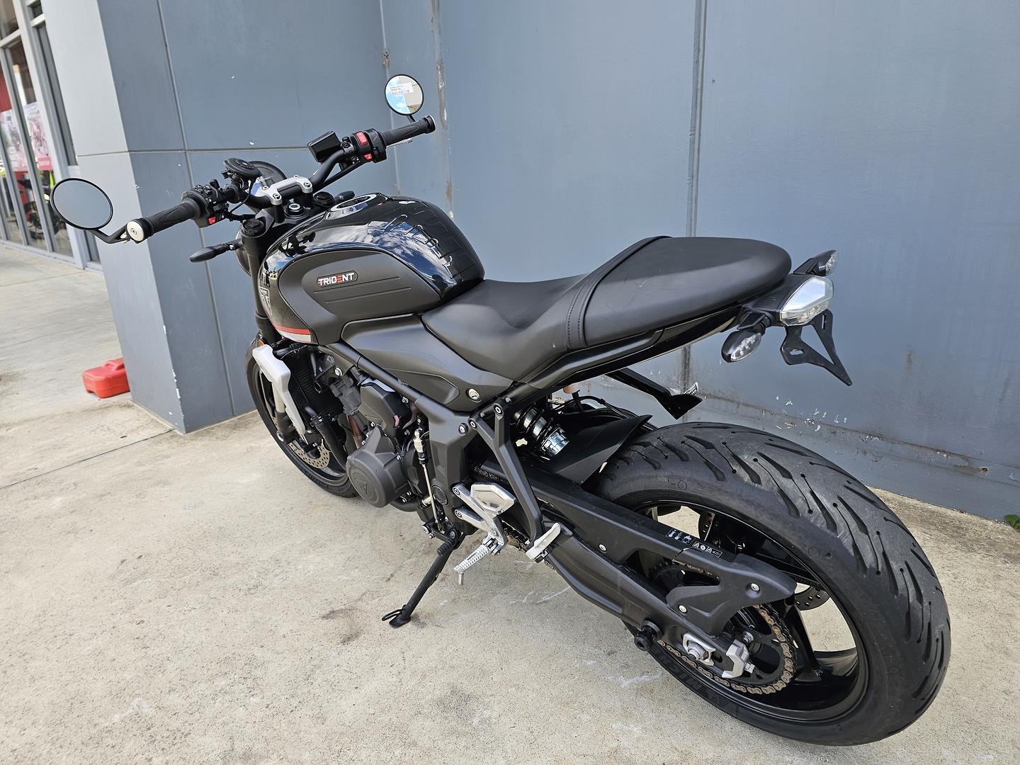 2022 TRIUMPH TRIDENT 660 ROAD