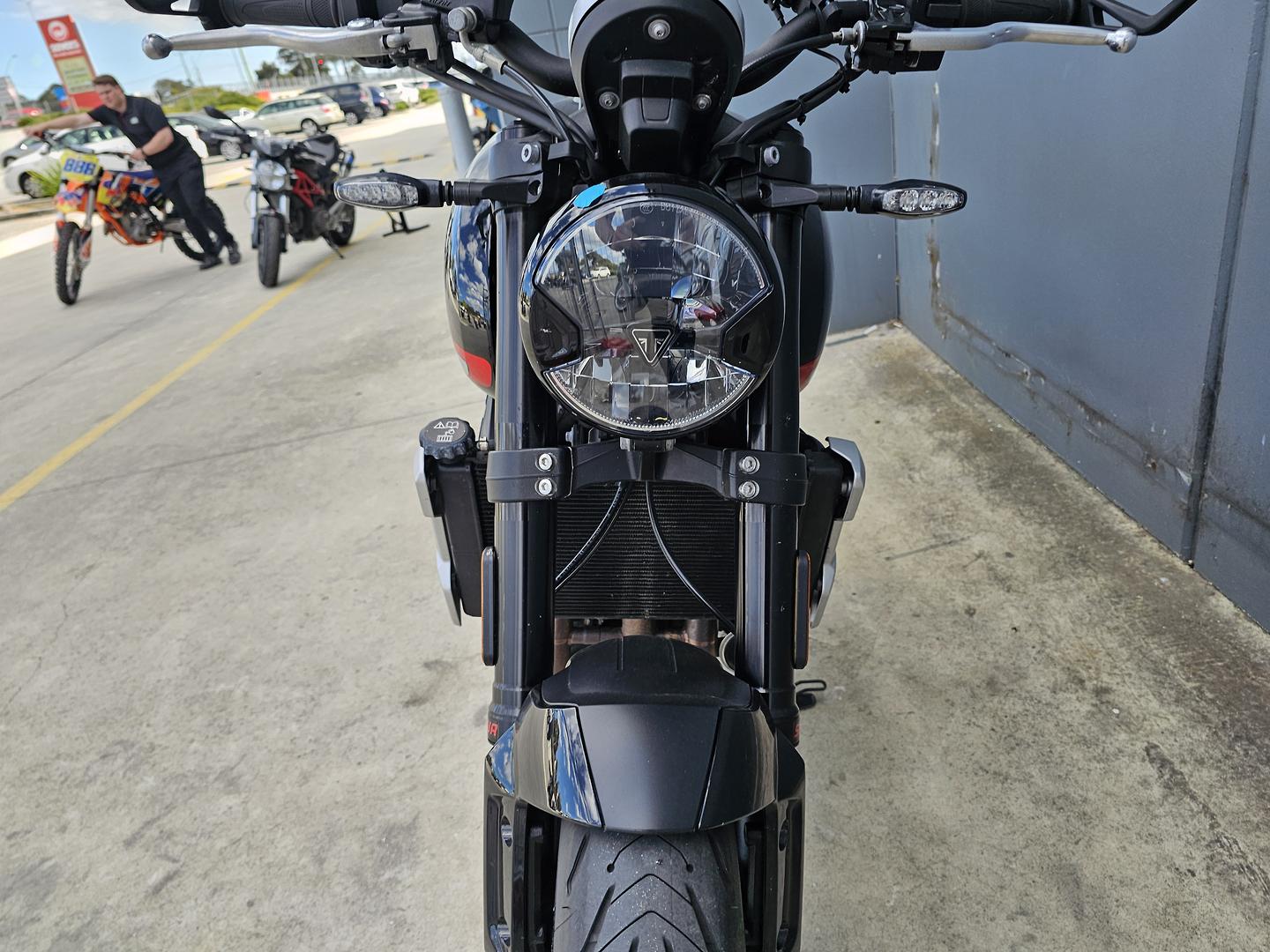 2022 TRIUMPH TRIDENT 660 ROAD