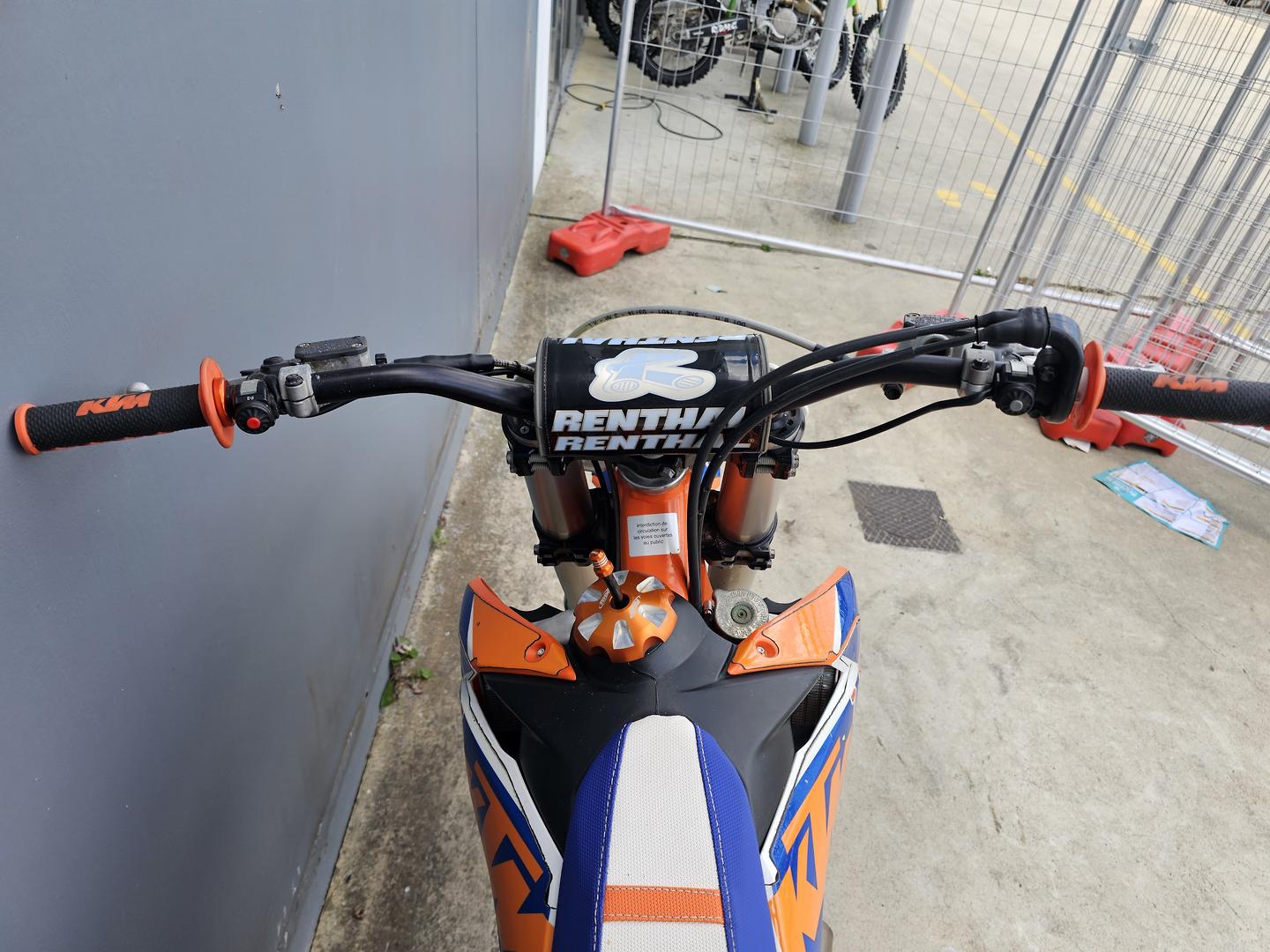 2015 KTM 250 SX-F MOTOCROSS