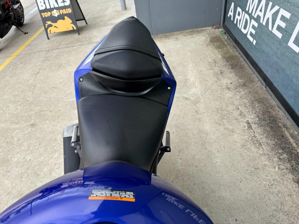 2024 YAMAHA YZF-R3 (YZF-R3A) SPORTS