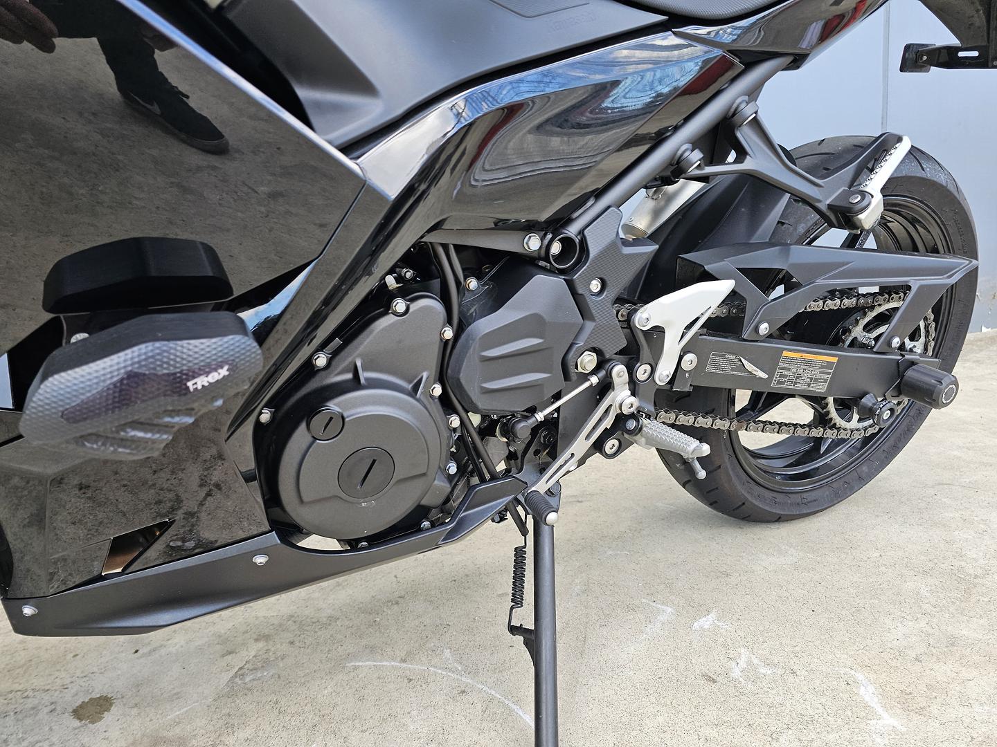 2021 KAWASAKI NINJA 400 SPORTS