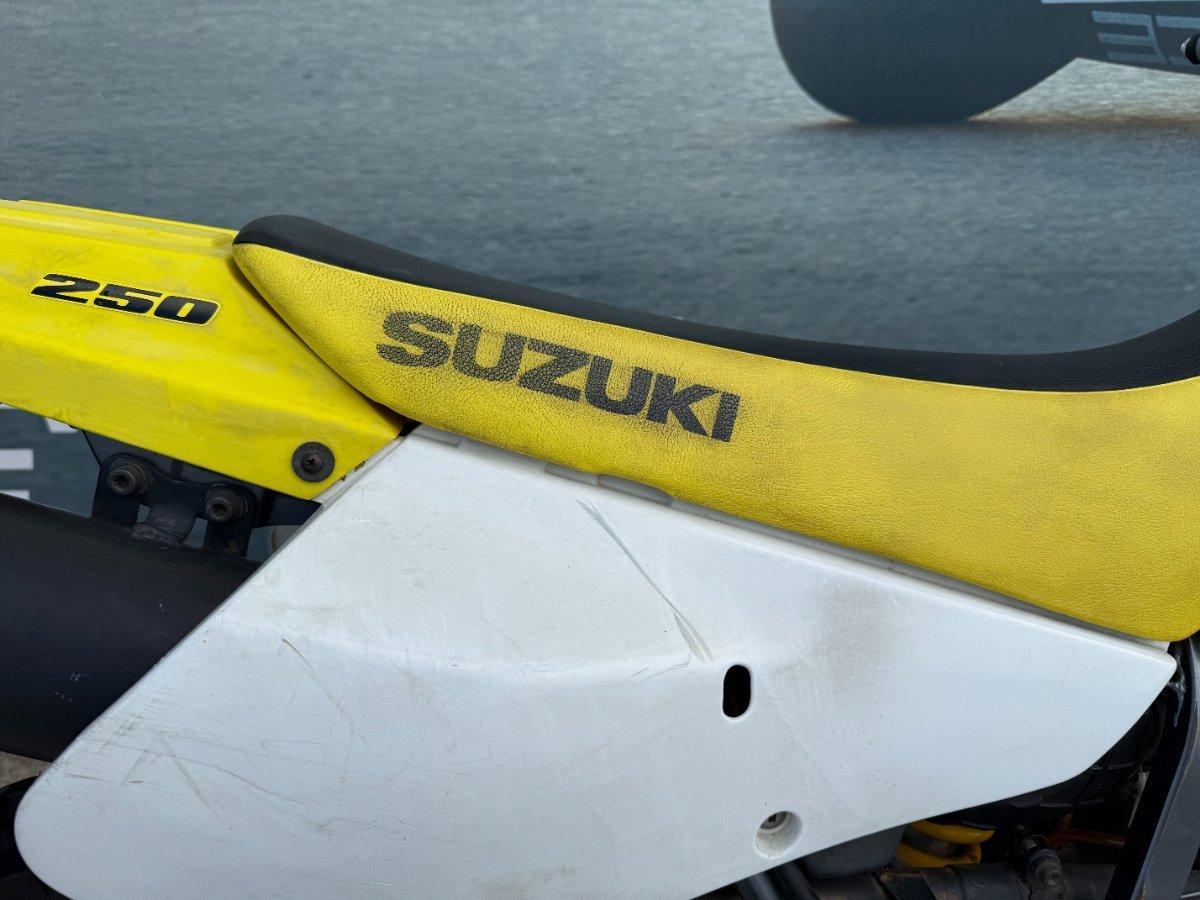 2004 SUZUKI DR-Z250 ENDURO