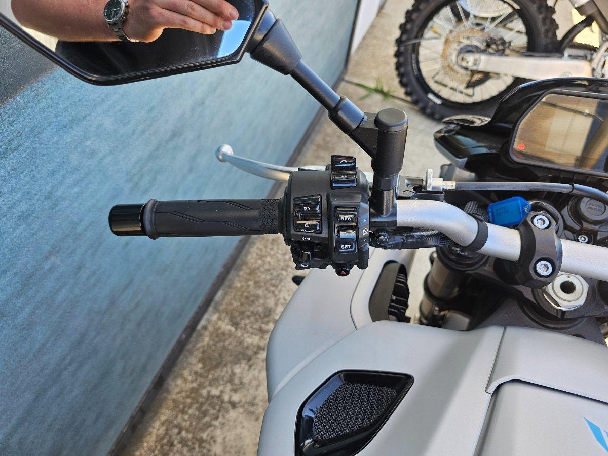 2025 YAMAHA MT-10A SPORTS