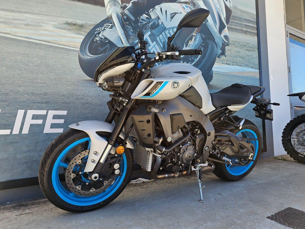 2025 YAMAHA MT-10A SPORTS