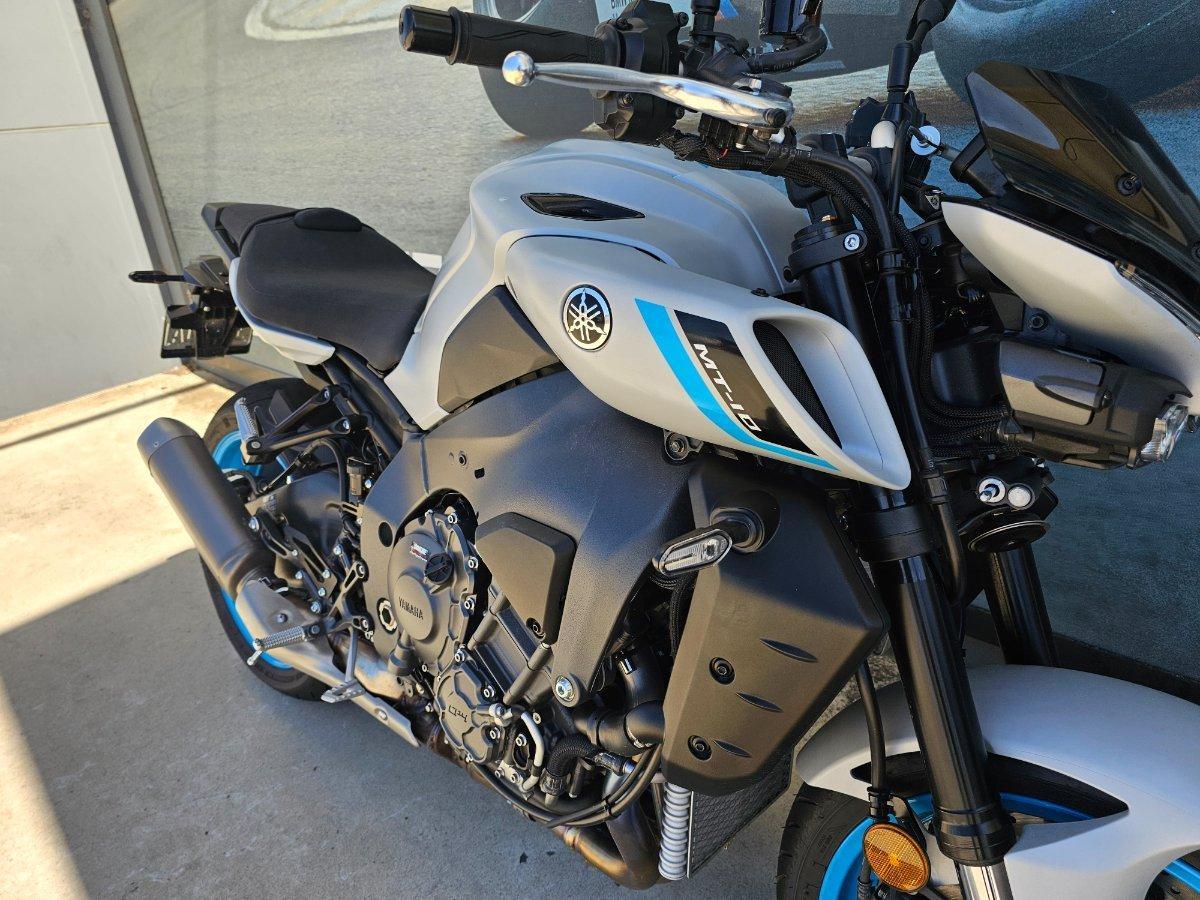2025 YAMAHA MT-10A SPORTS