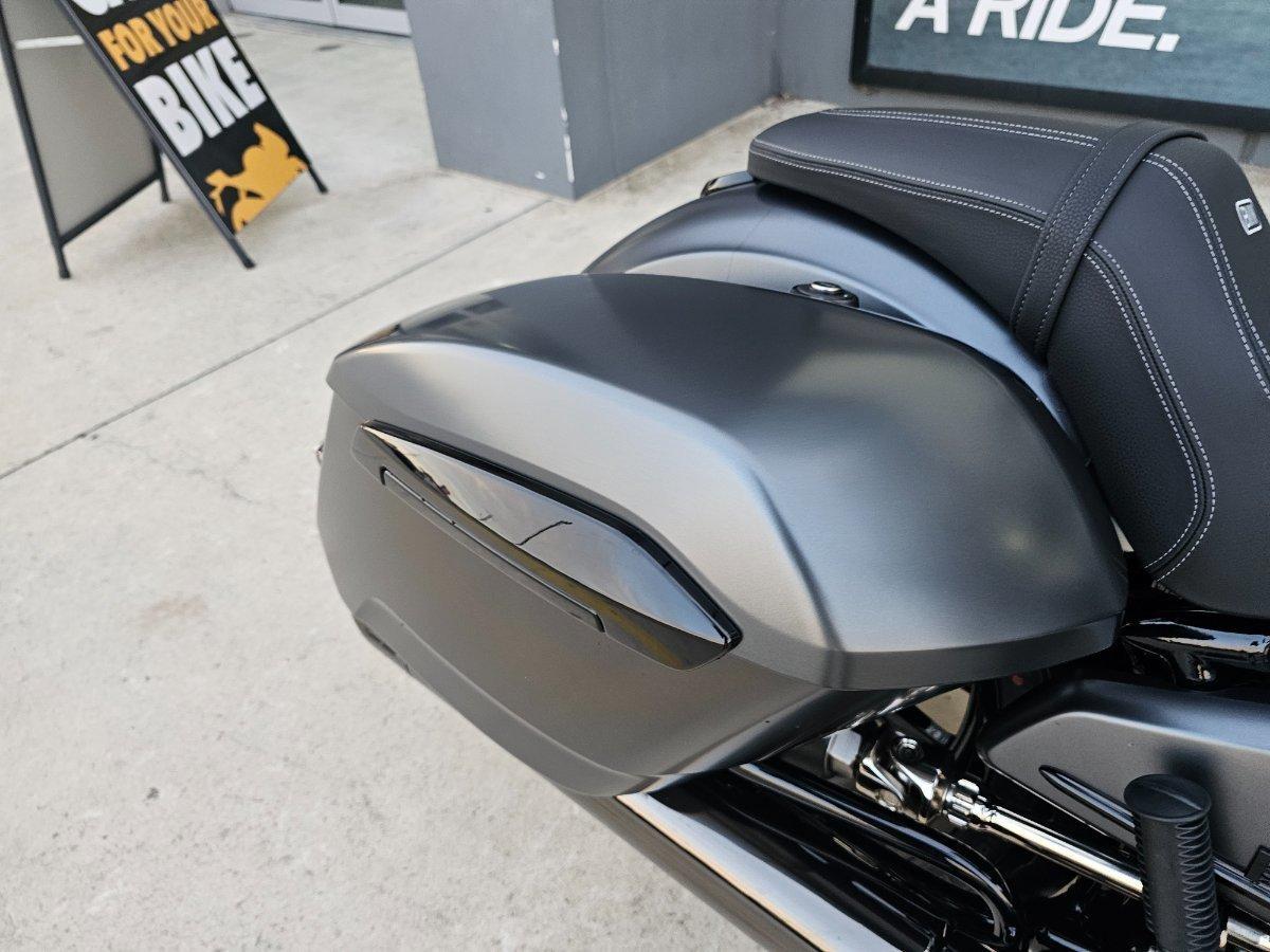 2025 BMW R 18 ROCTANE CRUISER
