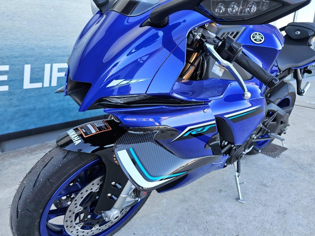 2025 YAMAHA YZF-R15M SPORTS