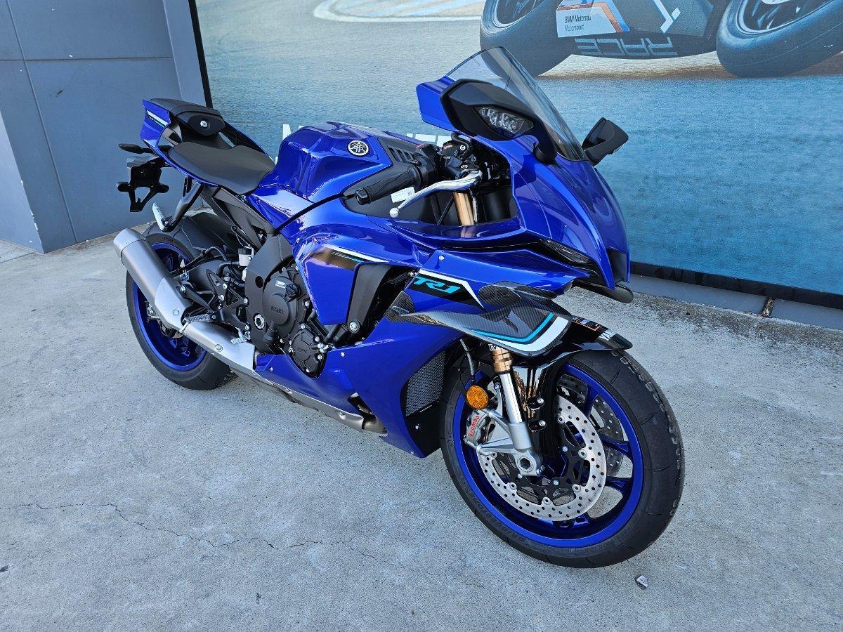 2025 YAMAHA YZF-R15M SPORTS