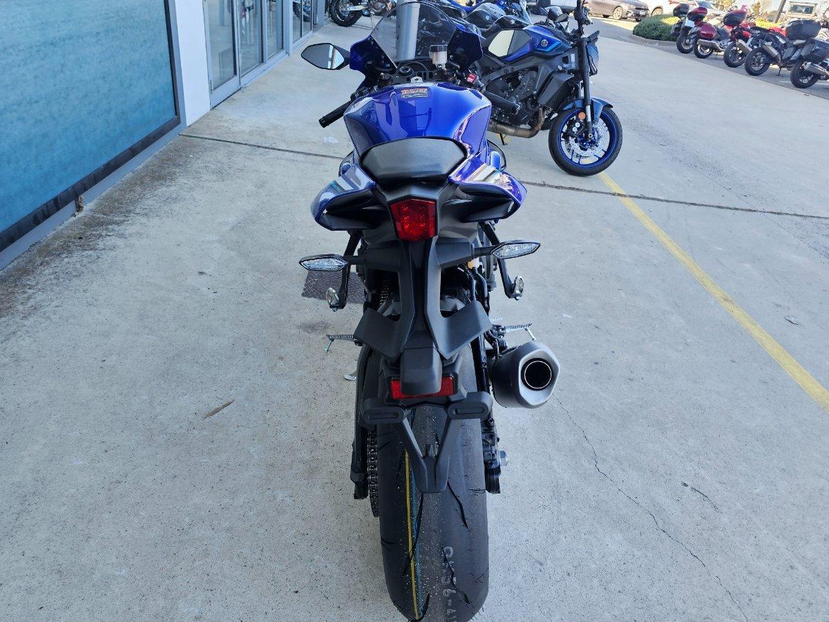 2025 YAMAHA YZF-R15M SPORTS