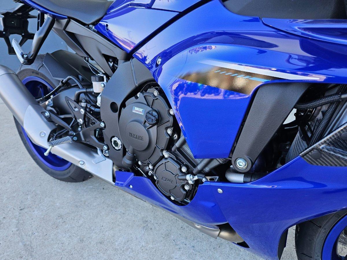 2025 YAMAHA YZF-R15M SPORTS