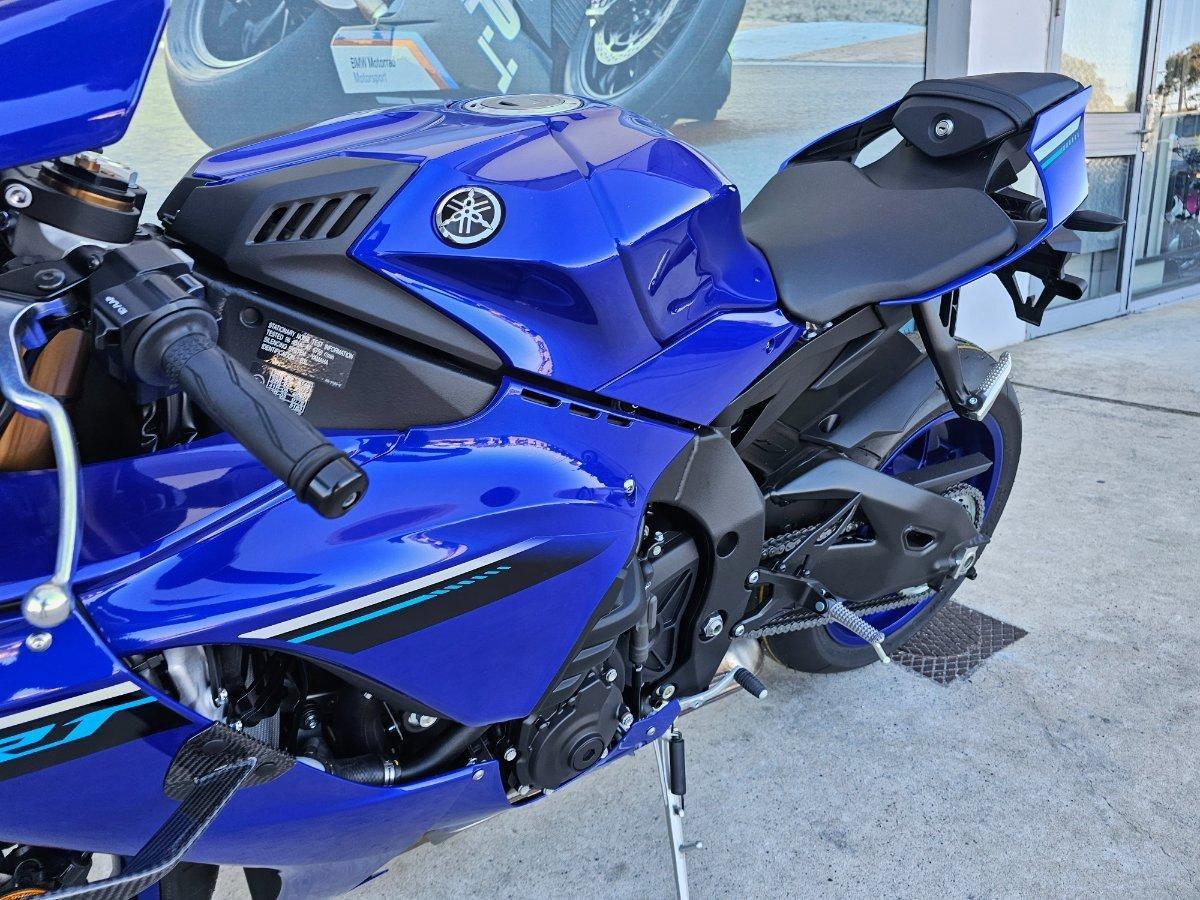 2025 YAMAHA YZF-R15M SPORTS