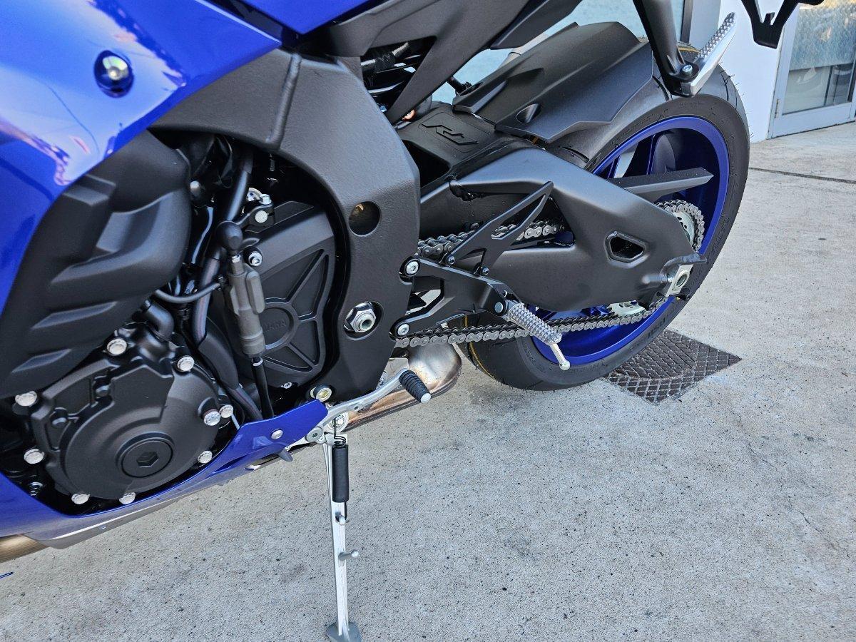 2025 YAMAHA YZF-R15M SPORTS