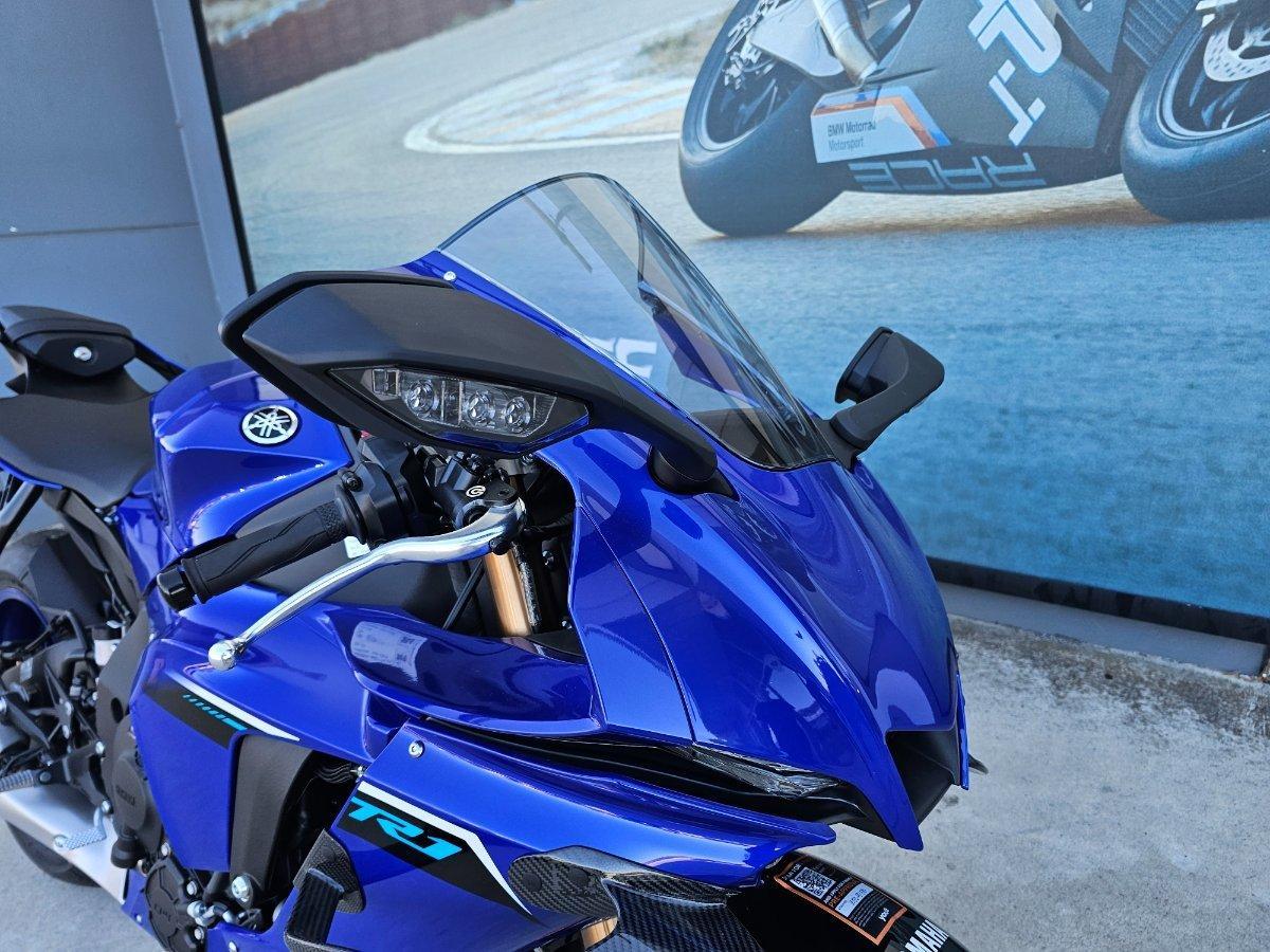 2025 YAMAHA YZF-R15M SPORTS