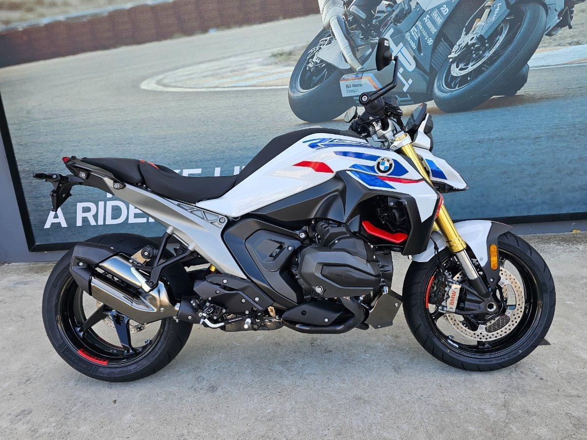 2025 BMW R 1300 R PERFORMANCE ROAD