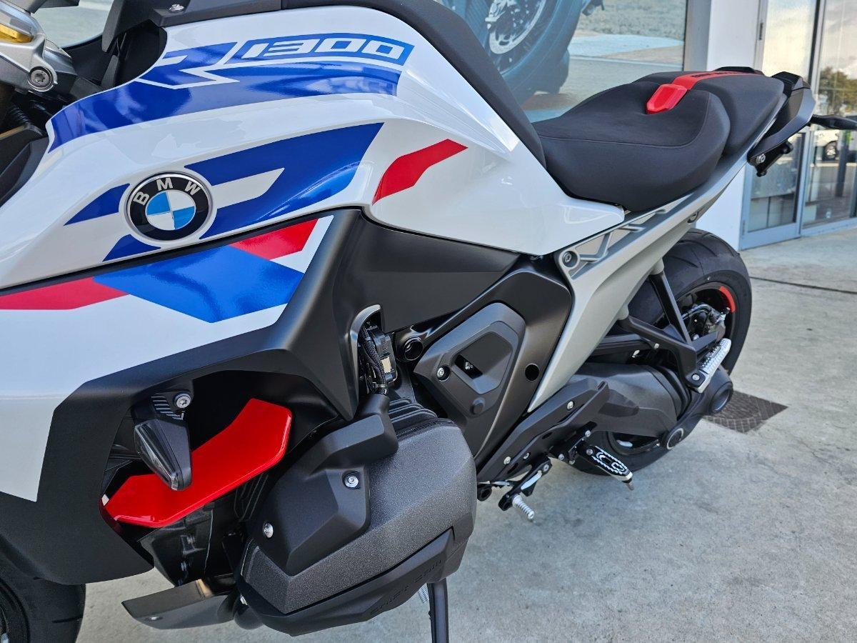 2025 BMW R 1300 R PERFORMANCE ROAD