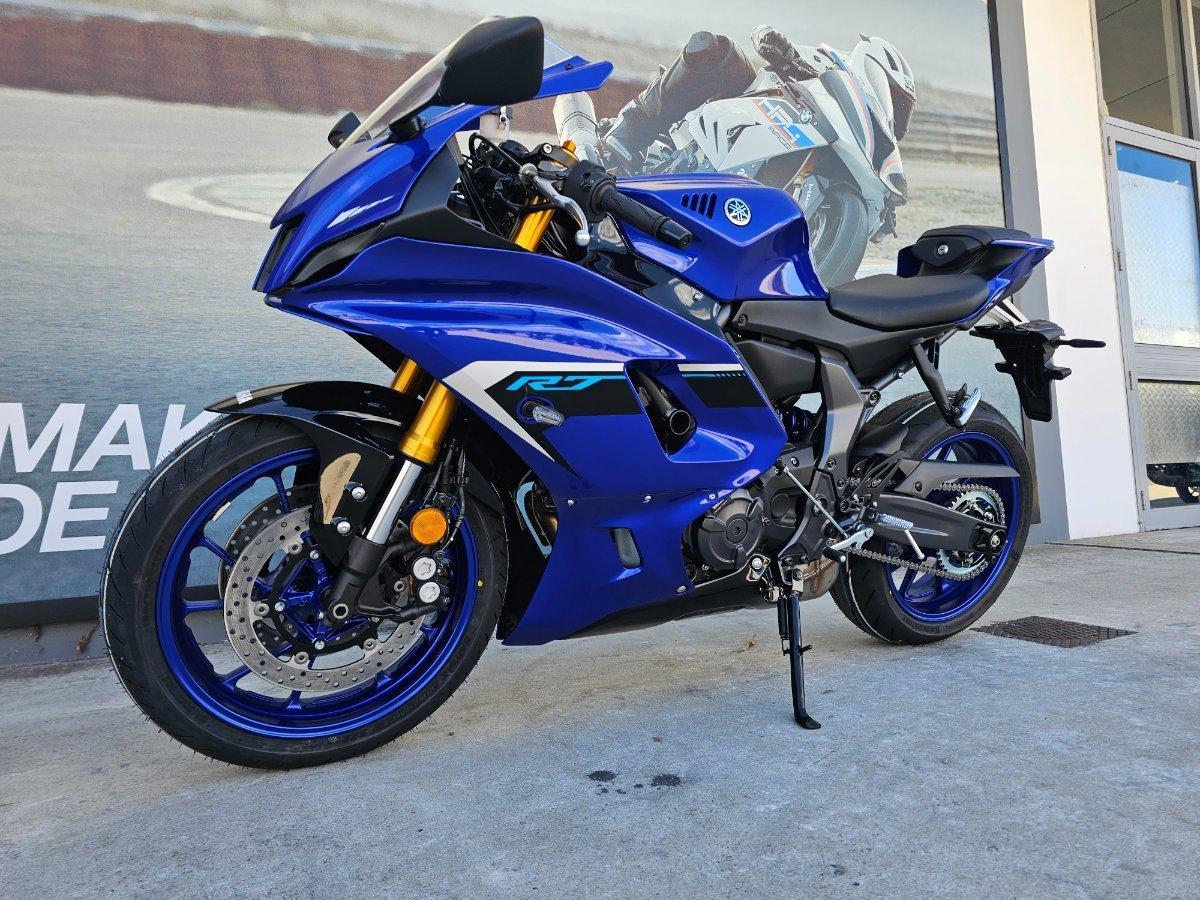 2025 YAMAHA YZF-R7LA SPORTS