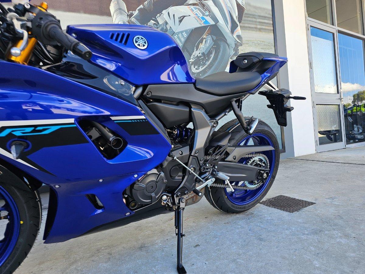 2025 YAMAHA YZF-R7LA SPORTS
