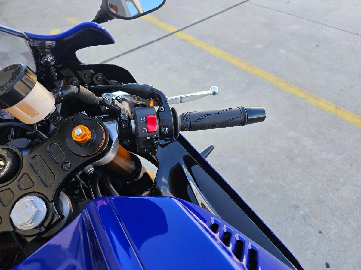 2025 YAMAHA YZF-R7LA SPORTS