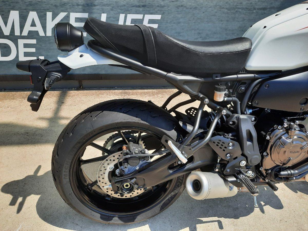 2025 YAMAHA XSR700 ROAD