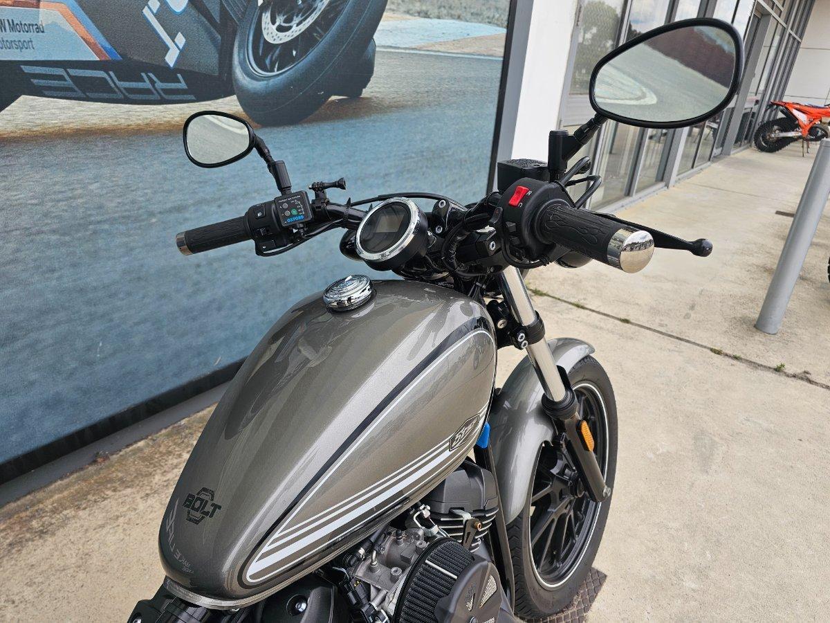 2016 YAMAHA BOLT R-SPEC CRUISER