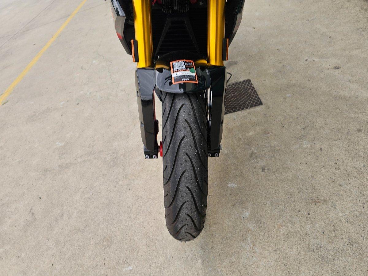 2024 BMW G 310 R SPORTS