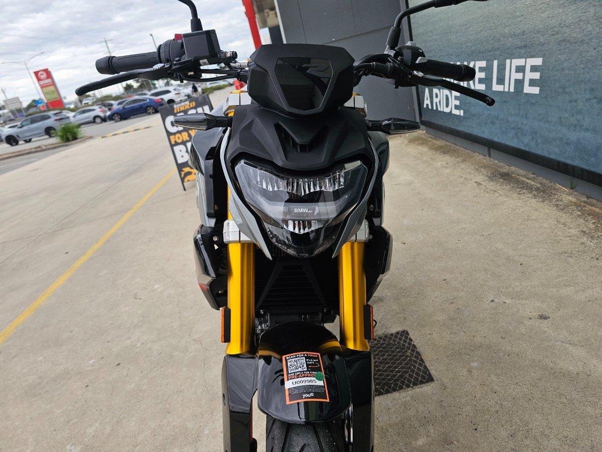 2024 BMW G 310 R SPORTS