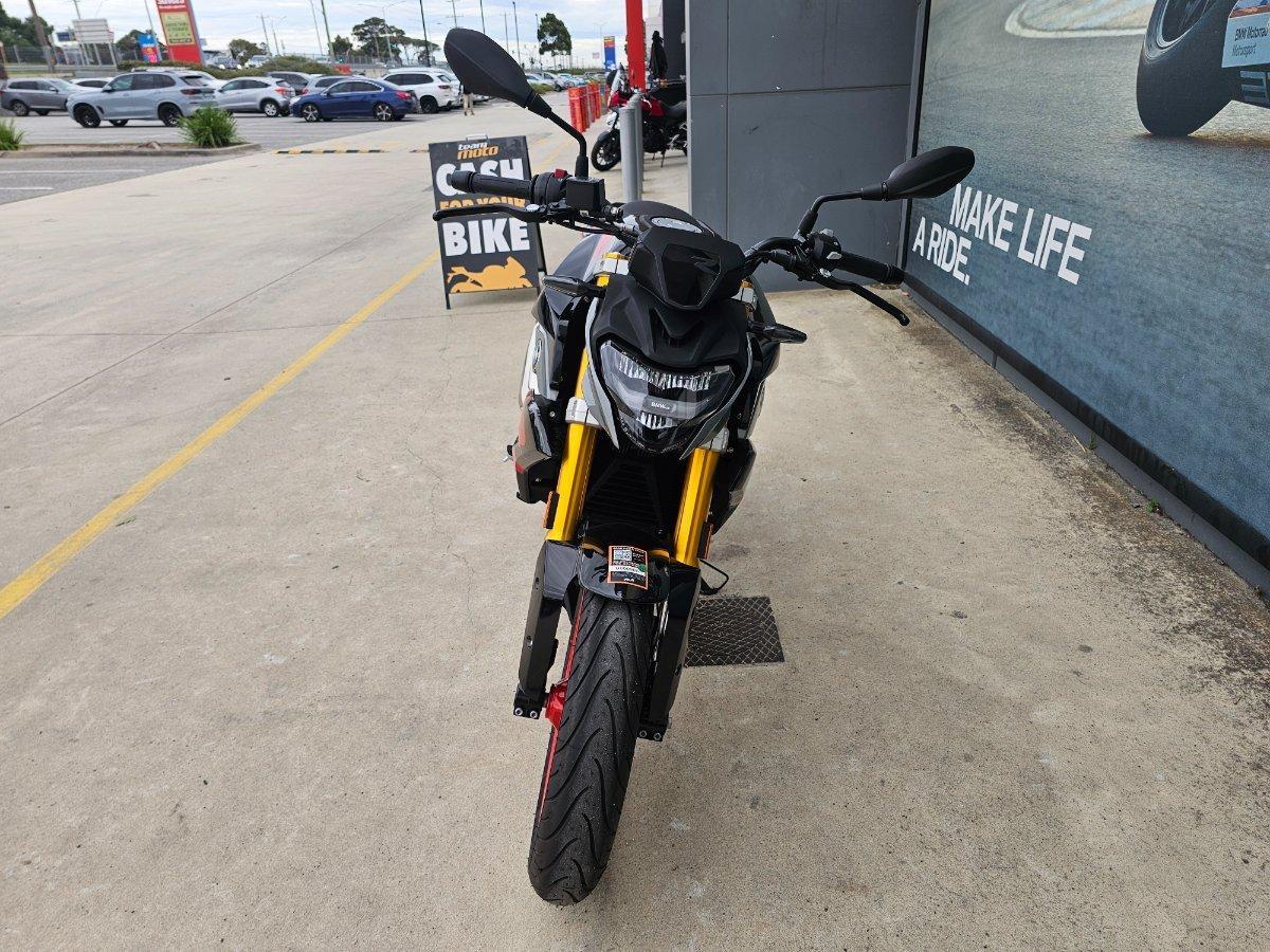 2024 BMW G 310 R SPORTS