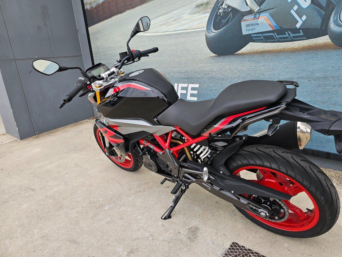 2024 BMW G 310 R SPORTS