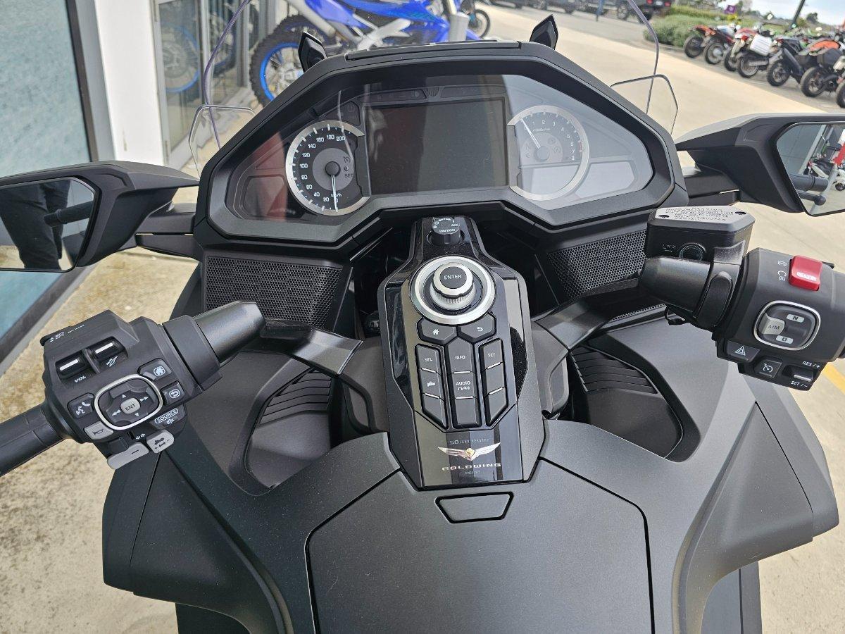2025 HONDA GL1800BD ABS GOLDWING TOURER