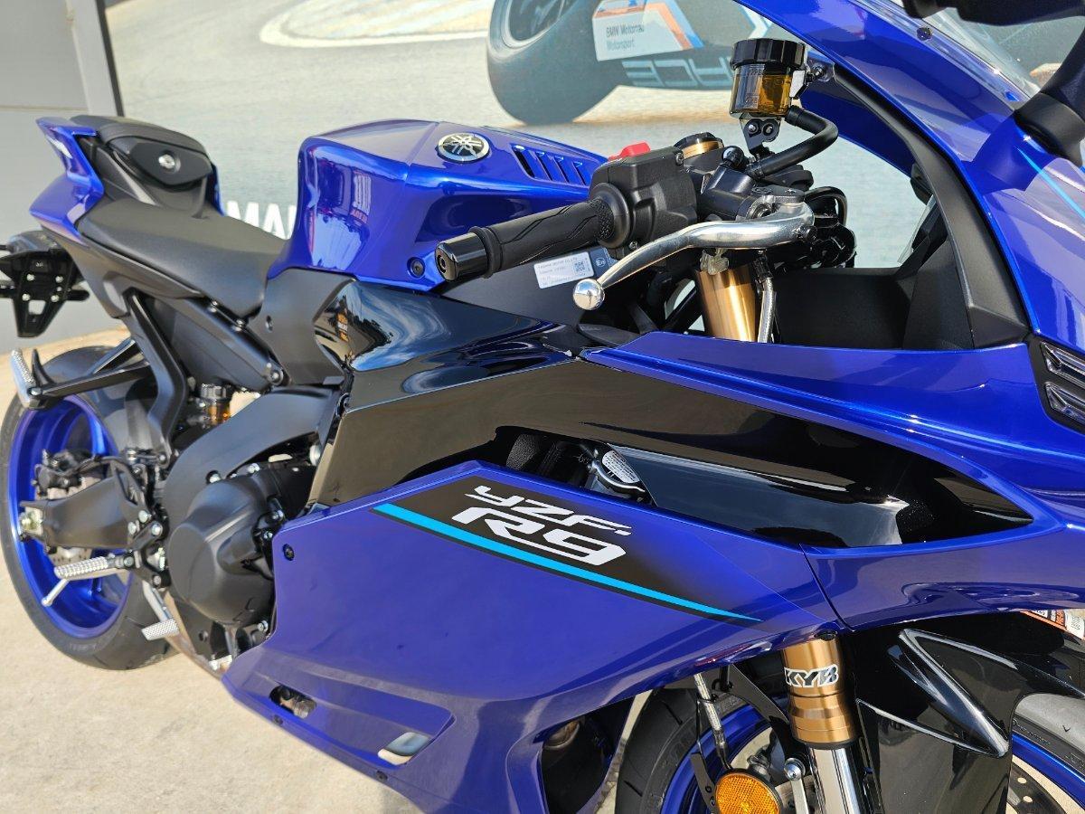 2026 YAMAHA YZF-R9 SPORTS