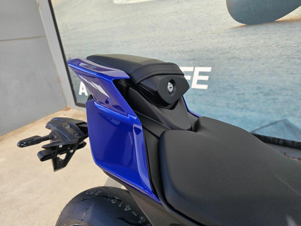 2026 YAMAHA YZF-R9 SPORTS