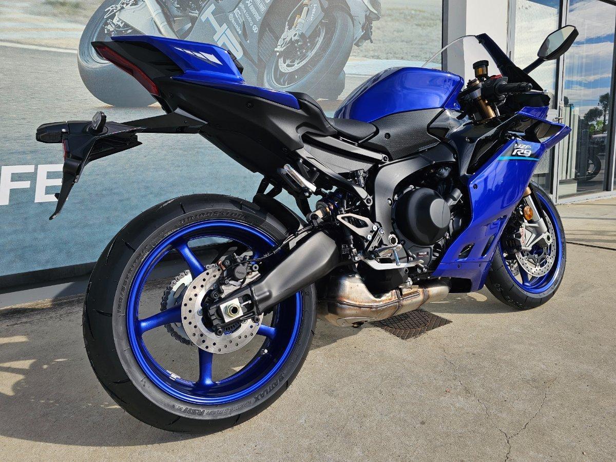2026 YAMAHA YZF-R9 SPORTS