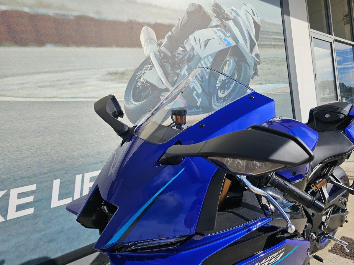 2026 YAMAHA YZF-R9 SPORTS