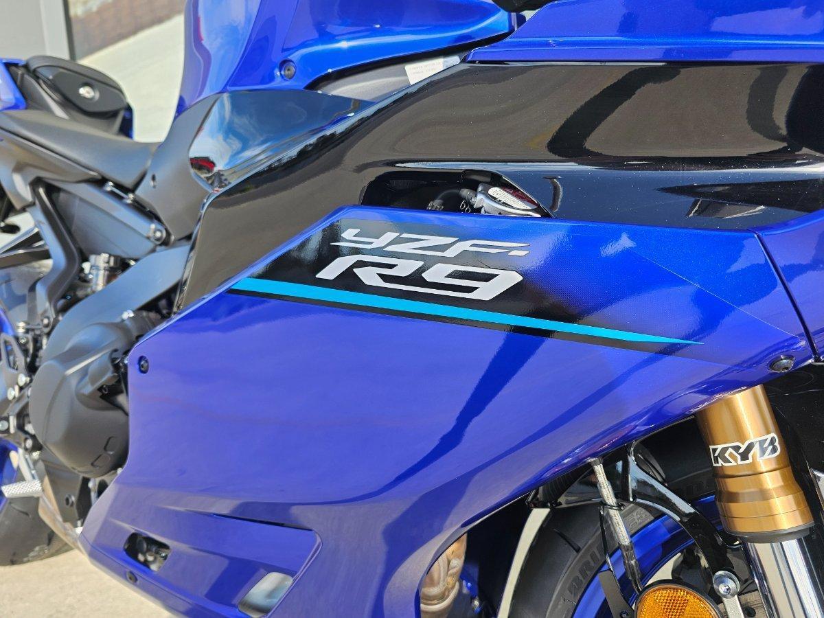 2026 YAMAHA YZF-R9 SPORTS