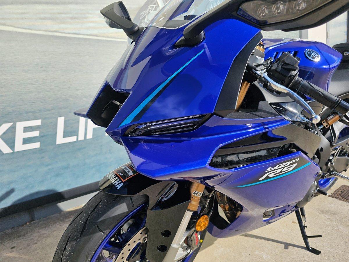 2026 YAMAHA YZF-R9 SPORTS