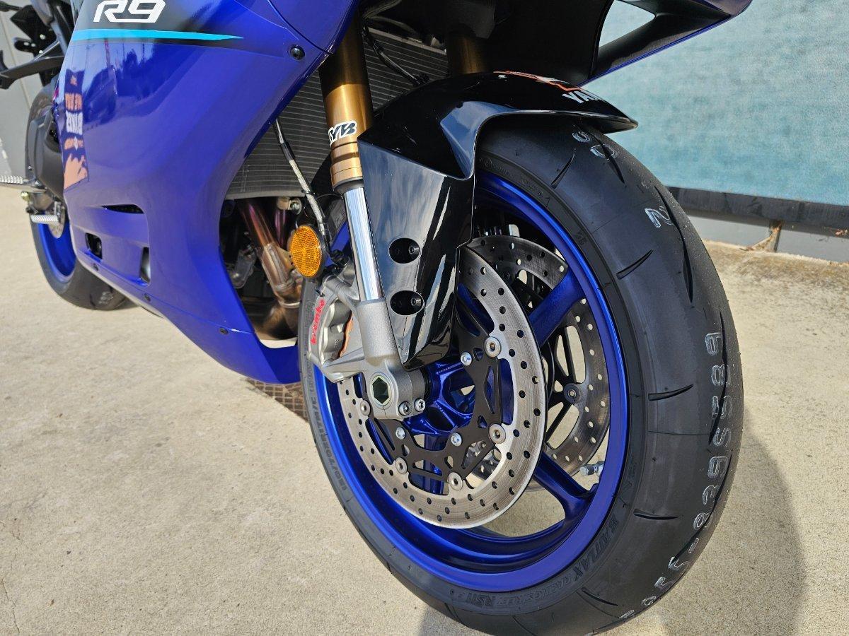 2026 YAMAHA YZF-R9 SPORTS