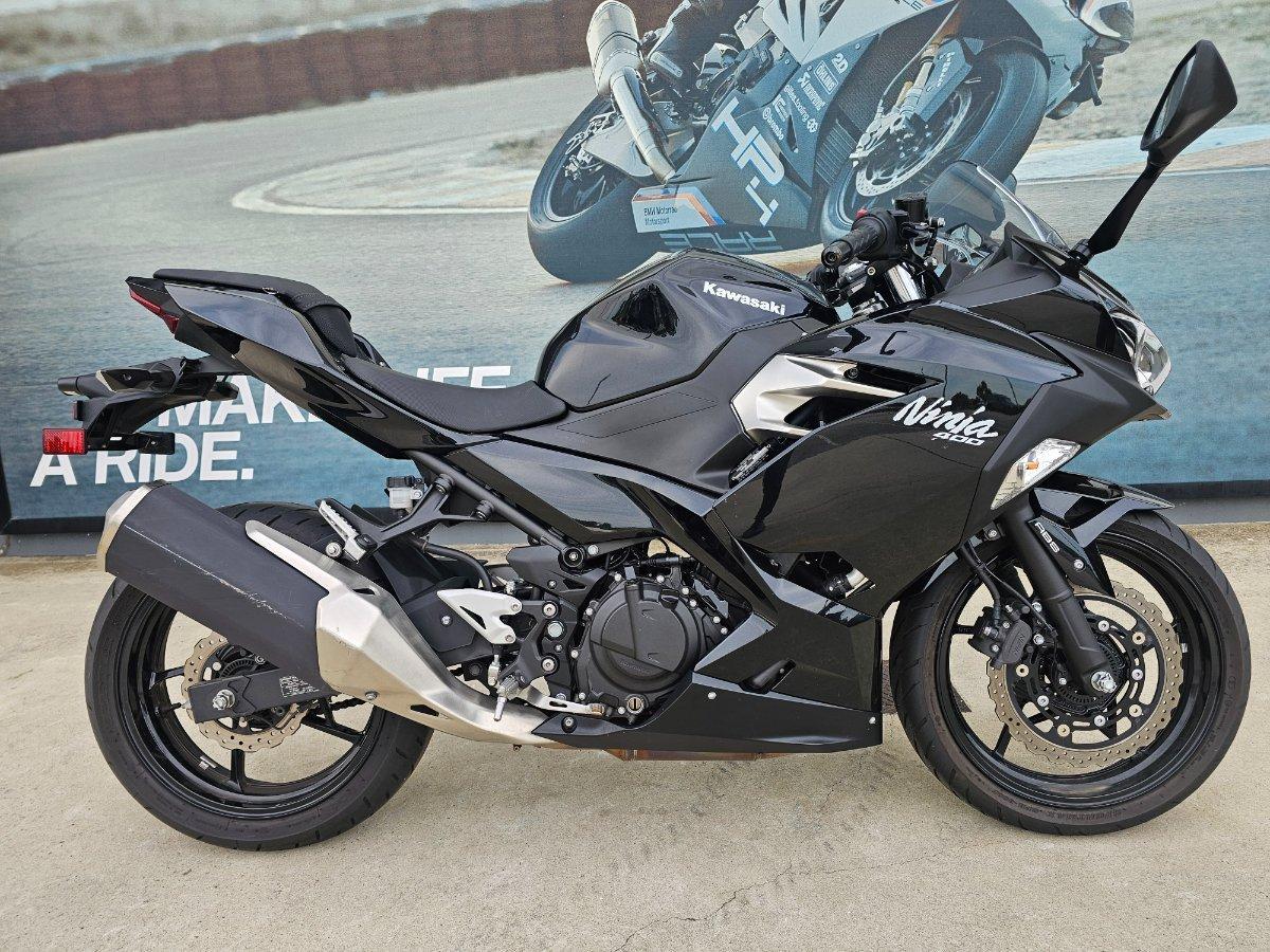2021 KAWASAKI NINJA 400 SPORTS
